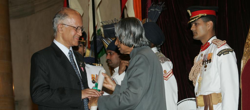 Tribute to a Great Visionary: Dr. N. Seshagiri