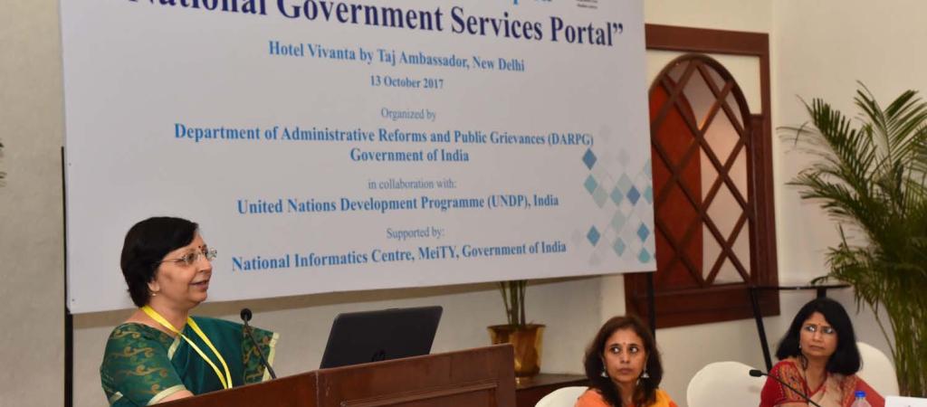 Smt. Alka Mishra, Senior Technical Director, NIC and HoD, India Portal addressing the participants at the workshop