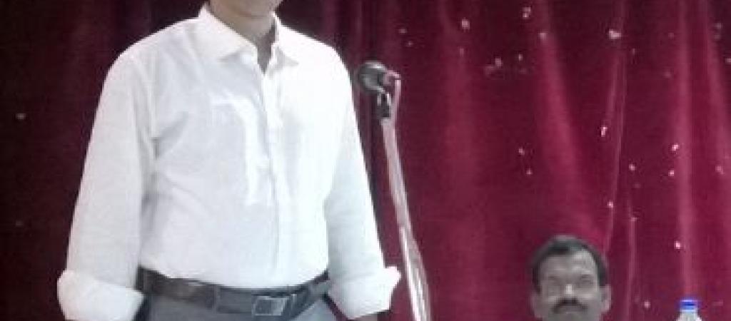 Sh. Prabhu Dessai, Police Inspector, FRRO Goa addressing participants
