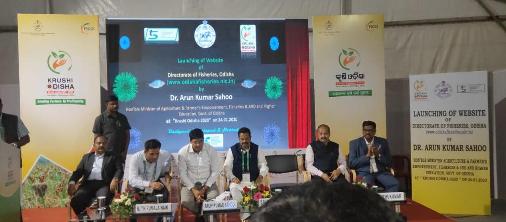 Dignitaries on the Dais