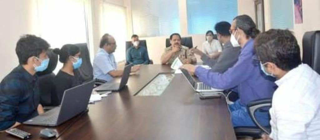 Director General of Assam Police Shri Bhaskar Jyoti Mahanta, IPS, with NIC Assam and Police officials