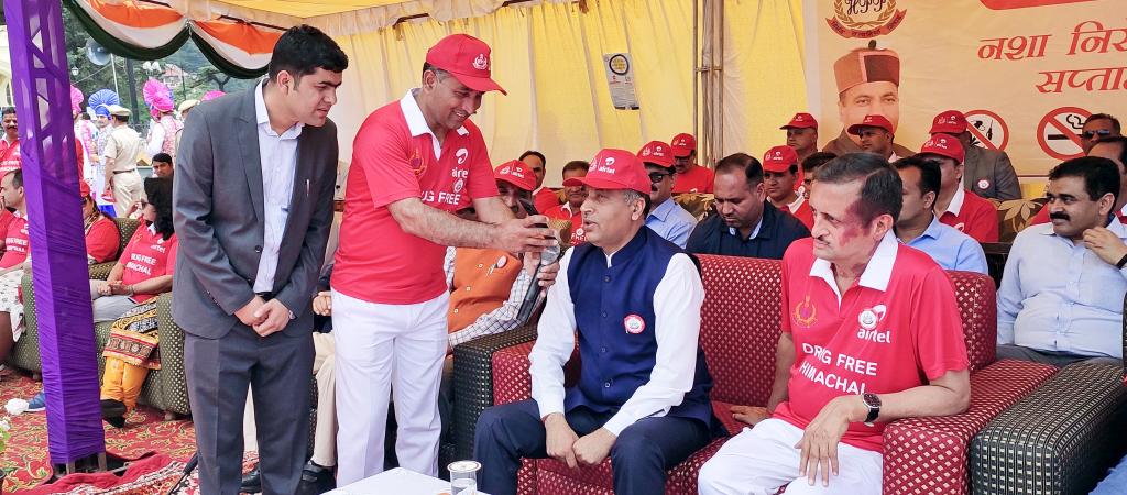 Honorable Chief Minister, Himachal Pradesh, during the launch of the Mobile App