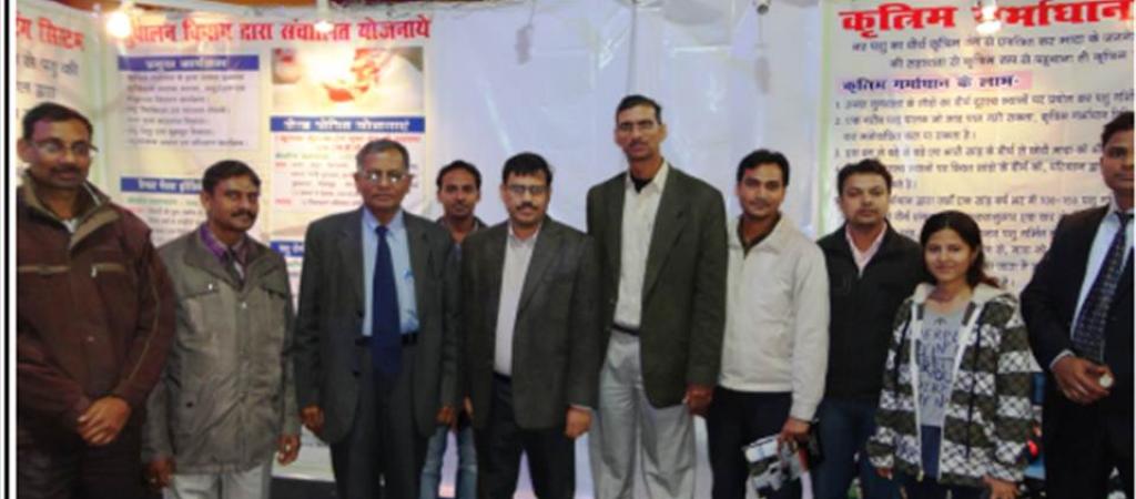 NIC employees with Shri M Moni, DDG, NIC at Agrotech 2013