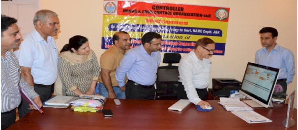 Dr, Pawan Kotwal, IAS Principal Secretary, Health & Medical Education launching online XLN
