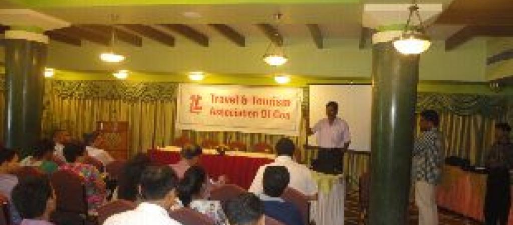 Sh. K.P.Pariselvan, ASIO delivering keynote address