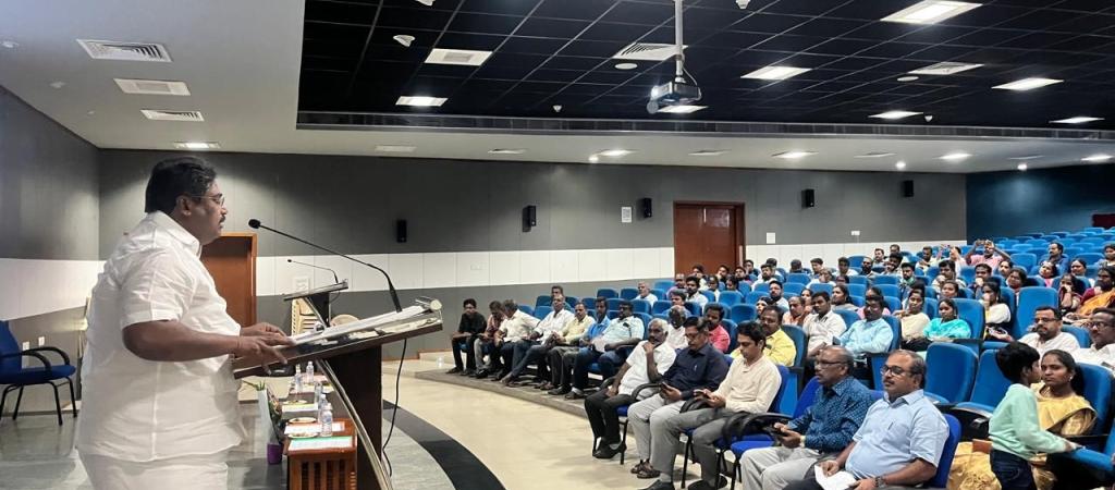 Honorable Minister of Civil Supplies & Consumer Affairs, Shri P.R.N. Thirumurugan, commends NIC team's efforts in developing