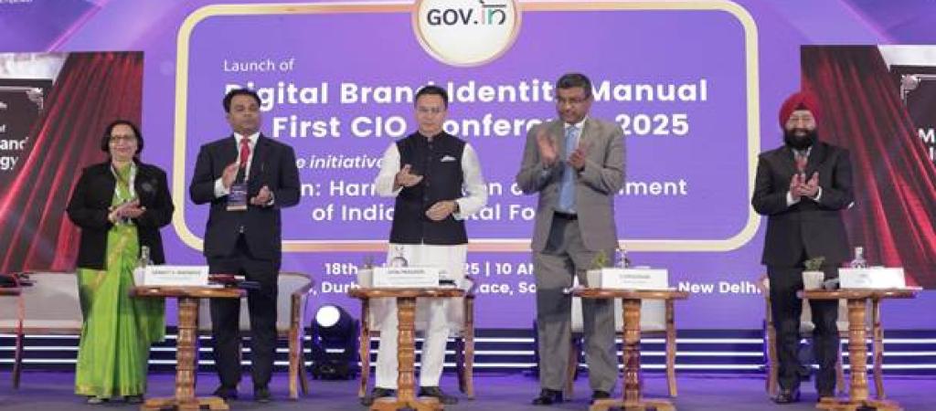 Honorable Minister of State for Information Technology, Shri Jitin Prasada launching Digital Identity Manual during first CIO Conference