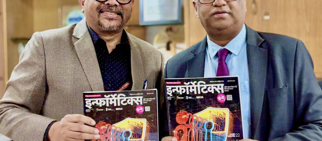 Shri Abhishek Singh, Director General (NIC), along with Shri Mohan Das Viswam, DDG (UXDT), released the first full Hindi edition of Informatics.