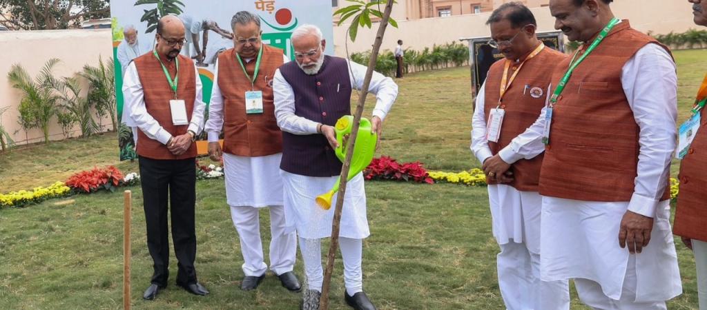 PM Modi Dedicates Landmark Institutions in Nawa Raipur