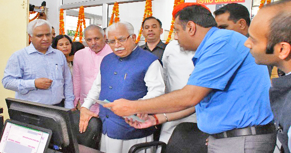 DIO Kaithal briefed Hon’ble Chief Minister Shri Manohar Lal 