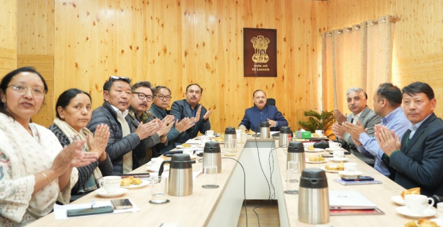 Dr. Pawan Kowal, Chief Secretary, inaugurating the MedLEaPR