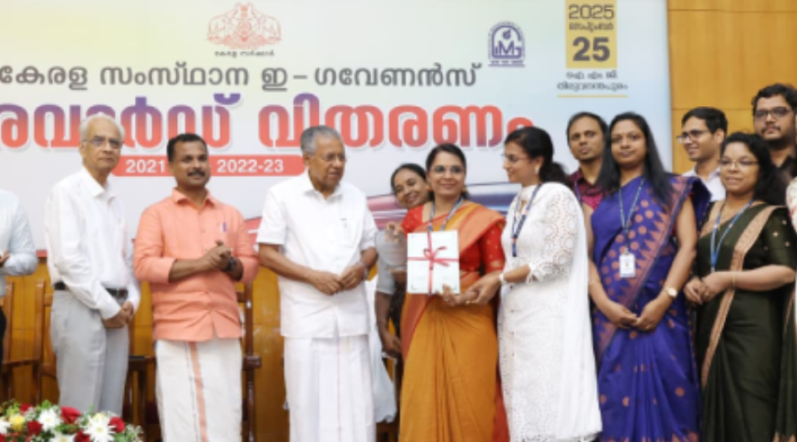 Ksheerasree Honoured with Kerala State e-Governance Award
