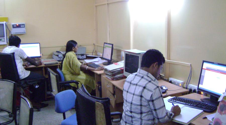 PAKUR: Empowering Citizens through e-Governance