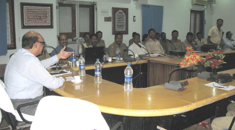 Collector Addressing the officials & prospective bidders