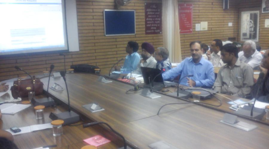 Mr. S.S.Duggal  while explaining about the e-Procurement system