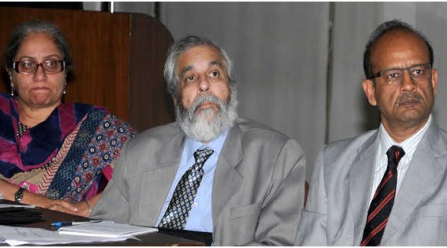 Justice Madan B Lokur of the Supreme Court of India (centre) during a Regional Discussion on the e-Courts Project at the Chandigarh Judicial Academy