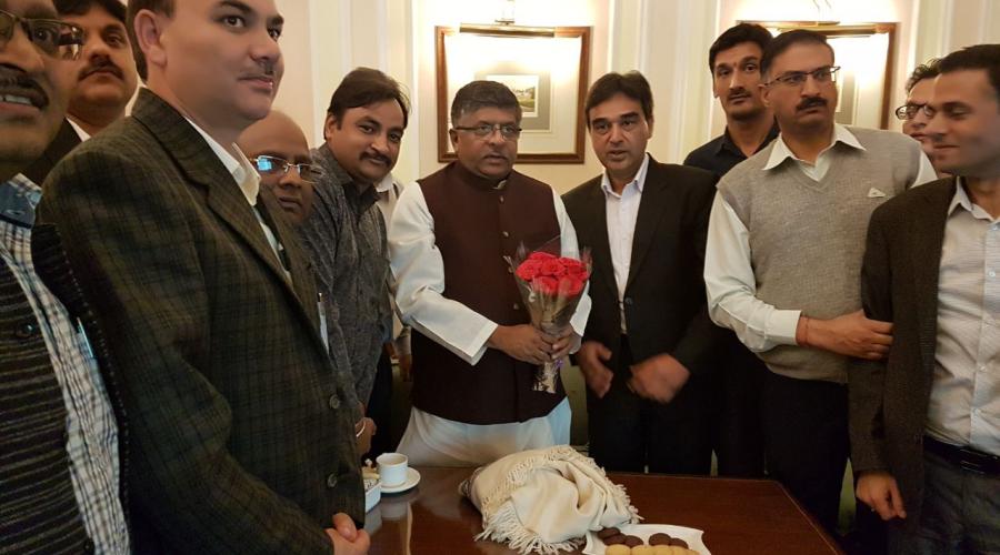 Sh. Ravi Shankar Prasad, Hon'ble Union Minister, MeitY being Welcomed