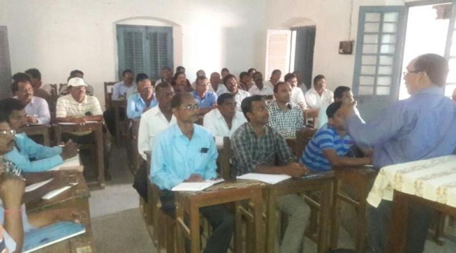 Sri Subash Ch. Misra, DIO, NIC, Ganjam conducting training