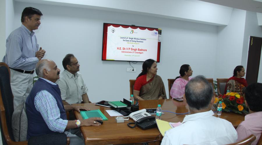 H.E.  Sh. V.P.Singh Badnore, Governor Punjab and Administrator, UT Chandigarh launching the Single Window Solution