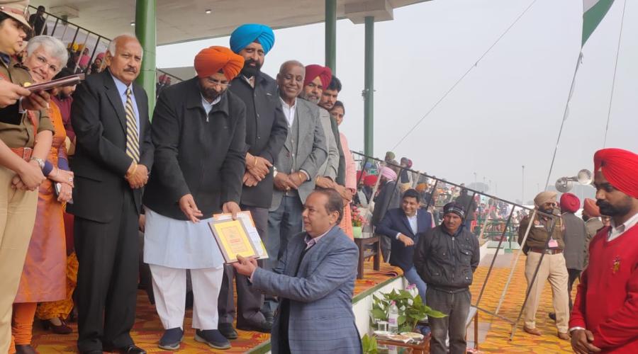 Award/ Honour to DIO Fatehgarh Sahib, Punjab on Republic Day 26th Jan. 2020