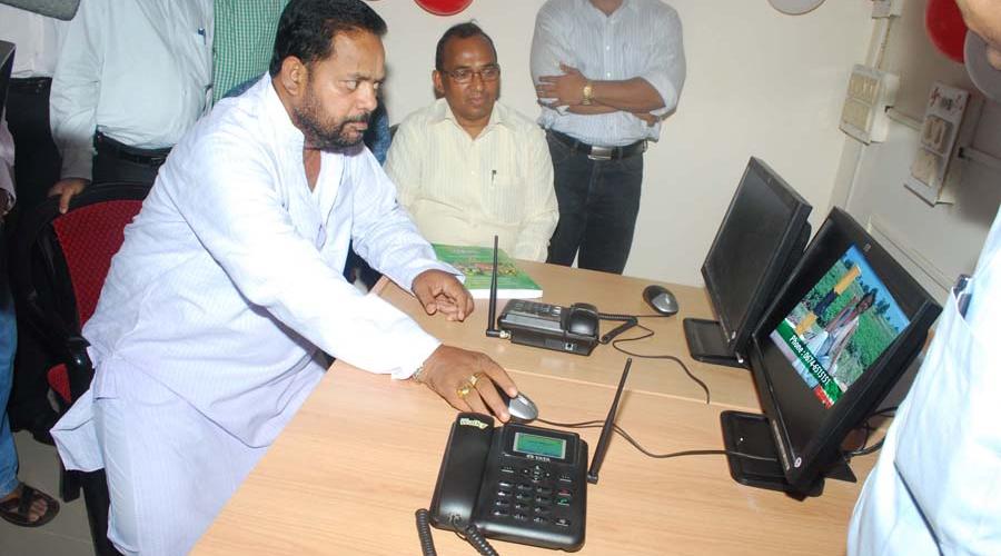 Honourable Minister inaugurating the Web Portal