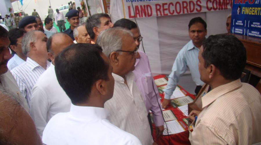 Demonstration of PRIAsoft, Plan plus to Sh. Bhupinder Singh Hooda, Honorable CM, Haryana