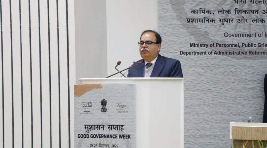 Shri Rajesh Gera, DG, NIC, spoke about the new eOffice and highlights adoption of paperless regime across Central Government Offices