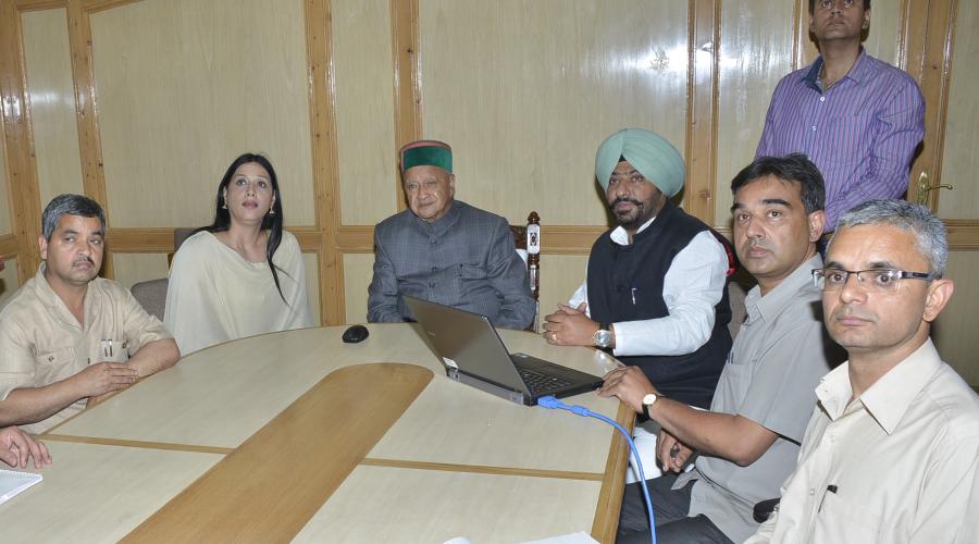 Honourable Chief Minister Launching the Board Wesbite at Shimla