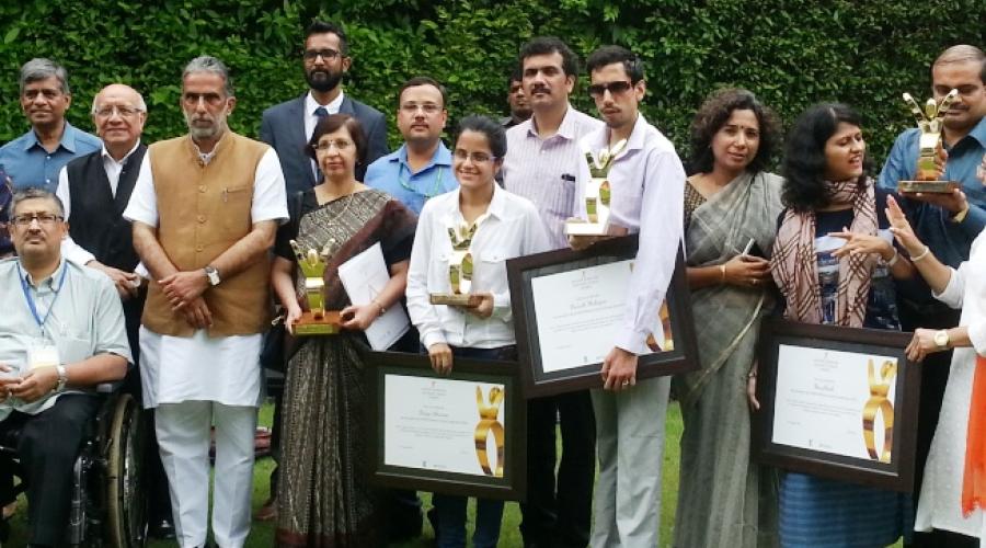 Hon'ble Minister of State for Social Justice and Empowerment, GoI Shri Krishan Pal Gurjar Ji with Award winners at India International Centre