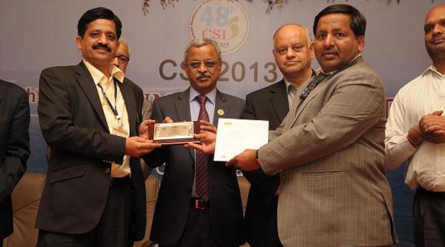 The Jansahayak award was received by Sh. Ghan Shyam Bansal Dy. DG & SIO NIC Haryana and Sh.  Ramesh Gupta, DIO Yamunanagar