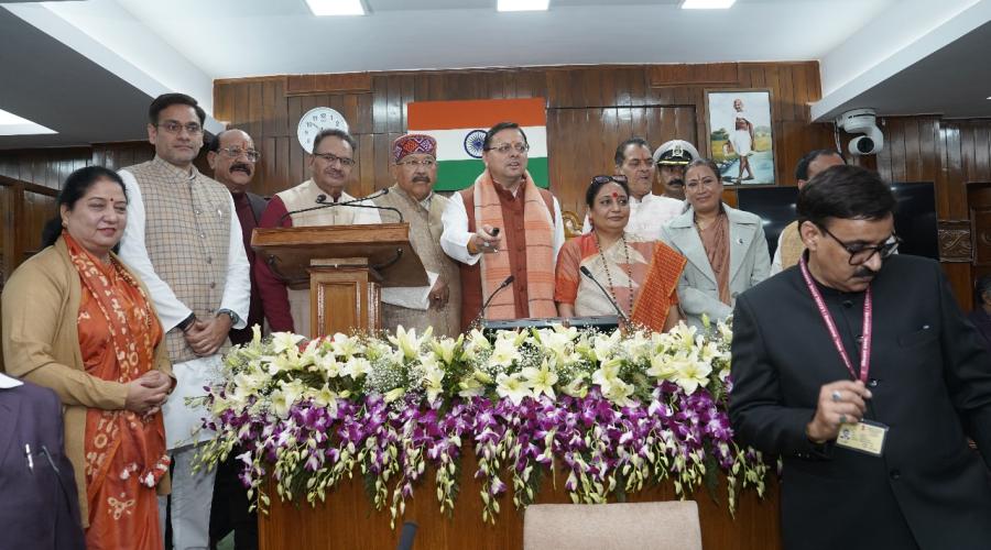 Honorable Chief Minister of Uttarakhand and Honorable Speaker of the Uttarakhand Legislative Assembly inaugurating the NeVA portal