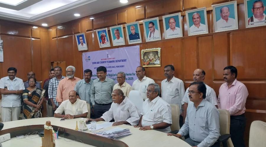 Honorable CM N. Rangasamy launched Puducherry online portal to regularize unauthorized buildings, joined by Ministers K. Selvam and Lakshminarayanan