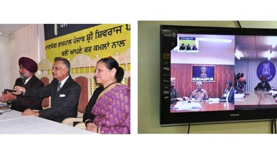 His Excellency Governor Punjab Sh.  Shiv Raj Patil along with State Information Commissioner Punjab Sh. R.I. Singh inaugurating the Video Conference f