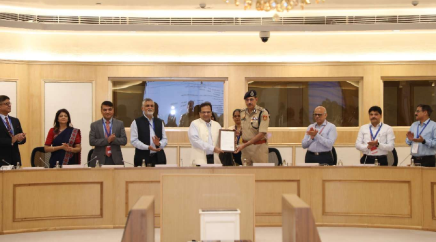 The first e-FIR was generated and handed over to Union Home Secretary Shri Govind Mohan